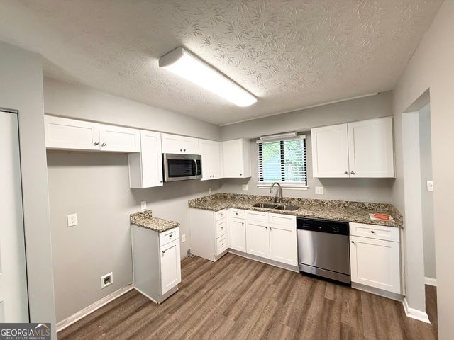 4887 Martins Crossing Road, Stone Mountain, GA 30088
