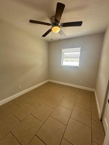 7207 HARWICK DR, Orlando, FL 32818
