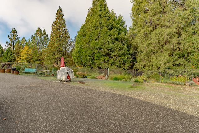 502 Granite Hill Ct, Grass Valley, CA 95945