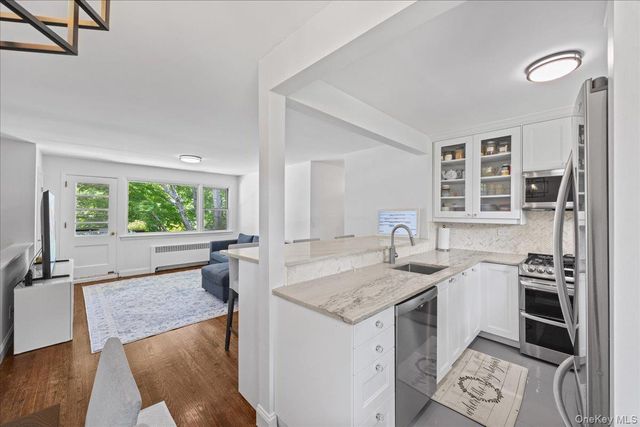 141 S Buckhout 141, Irvington, NY 10533