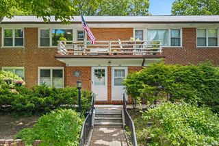 141 S Buckhout 141, Irvington, NY 10533
