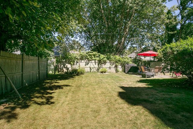 3 Prairie Avenue 1, Newport, RI 02840