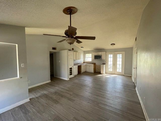 16 Meadowlark Drive, Cabot, AR 72023