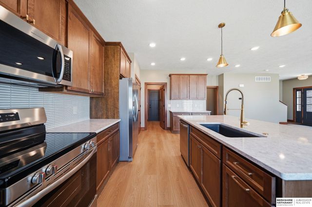 9508 Far Niente Lane, Lincoln, NE 68526