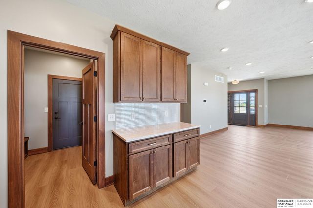 9508 Far Niente Lane, Lincoln, NE 68526