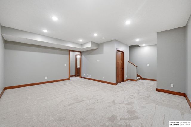 9508 Far Niente Lane, Lincoln, NE 68526