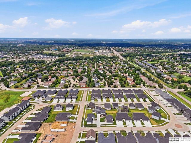9508 Far Niente Lane, Lincoln, NE 68526