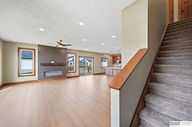 9508 Far Niente Lane, Lincoln, NE 68526