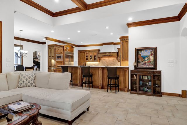 912 Chateau Court, Colleyville, TX 76034