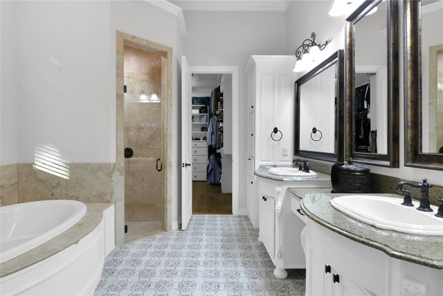 912 Chateau Court, Colleyville, TX 76034