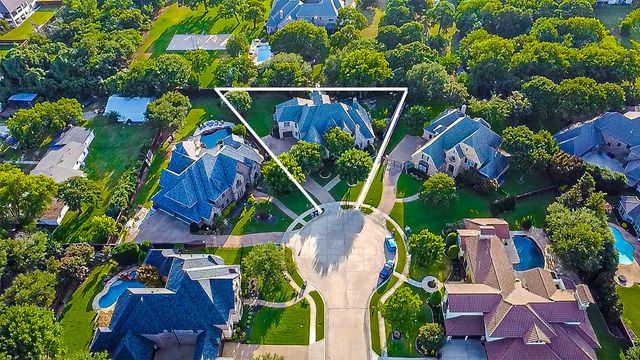 912 Chateau Court, Colleyville, TX 76034