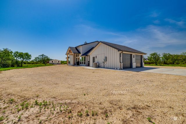 9736 Grey Wolf Lane, San Angelo, TX 76901