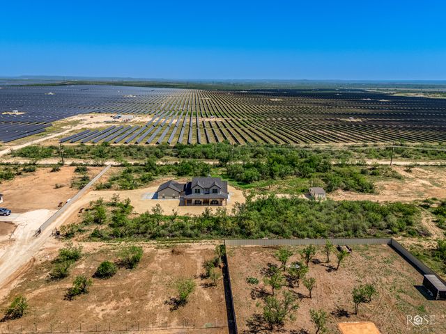 9736 Grey Wolf Lane, San Angelo, TX 76901