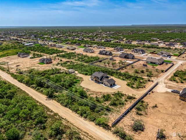 9736 Grey Wolf Lane, San Angelo, TX 76901