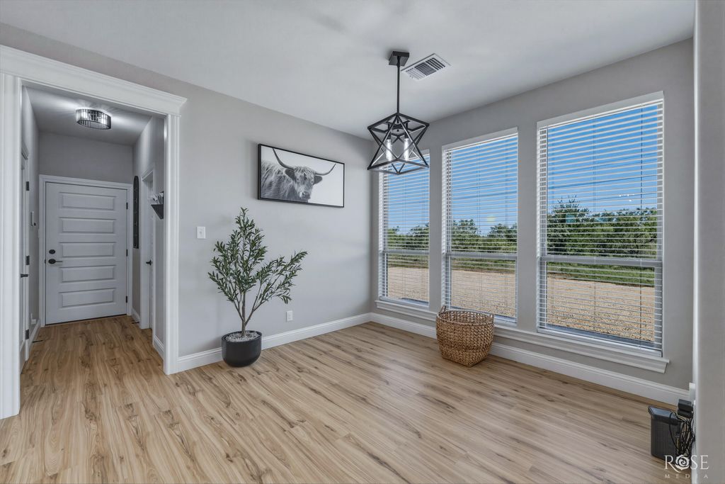 Image 14 of property listing at 9736 Grey Wolf Lane, San Angelo, TX 76901