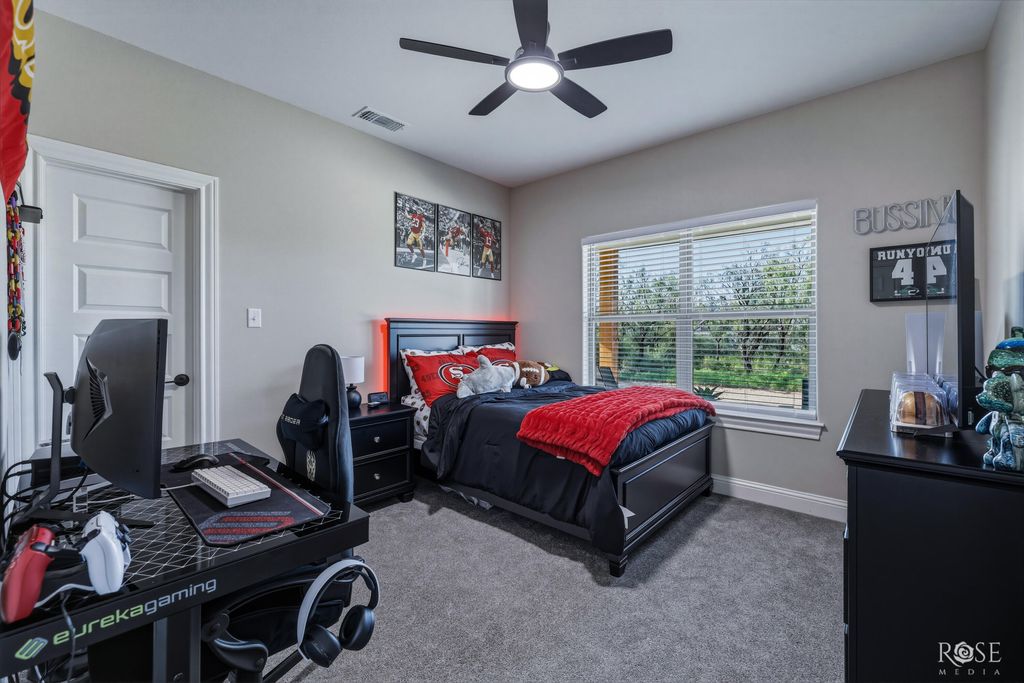 Image 25 of property listing at 9736 Grey Wolf Lane, San Angelo, TX 76901