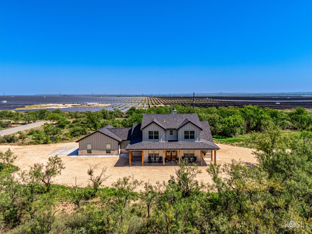 Image 48 of property listing at 9736 Grey Wolf Lane, San Angelo, TX 76901