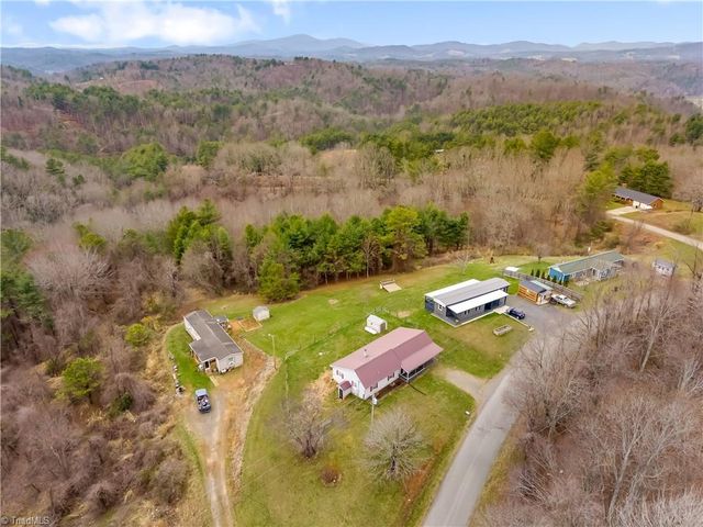 701 Lincoln Road, Galax, VA 24333