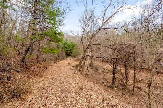701 Lincoln Road, Galax, VA 24333