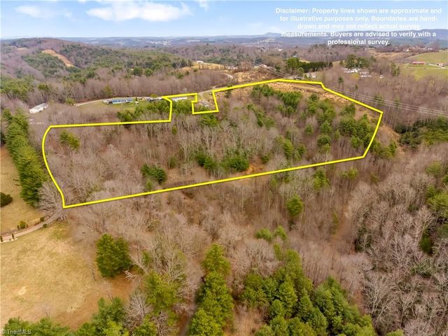 701 Lincoln Road, Galax, VA 24333
