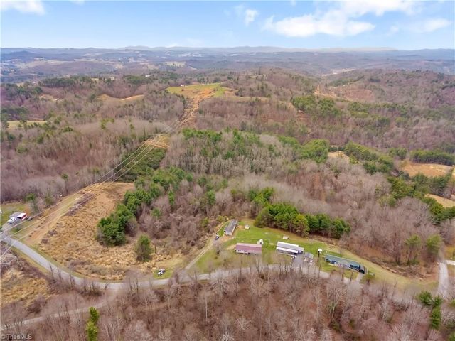 701 Lincoln Road, Galax, VA 24333