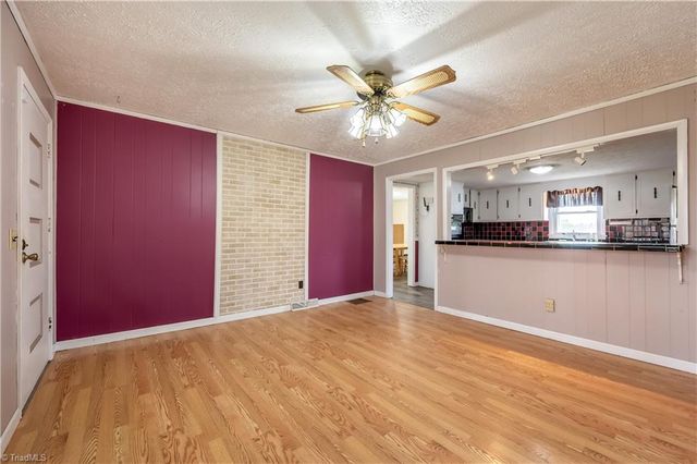 701 Lincoln Road, Galax, VA 24333