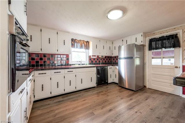 701 Lincoln Road, Galax, VA 24333