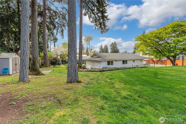 10102 99th St SW, Lakewood, WA 98498