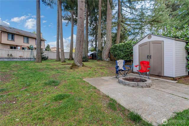 10102 99th St SW, Lakewood, WA 98498