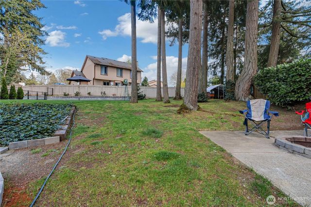 10102 99th St SW, Lakewood, WA 98498