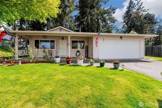 10102 99th St SW, Lakewood, WA 98498