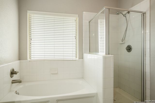 9319 LONGMIRE TRACE, San Antonio, TX 78245