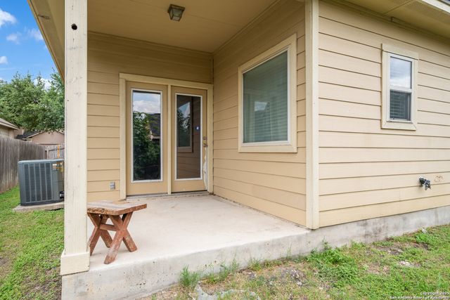9319 LONGMIRE TRACE, San Antonio, TX 78245
