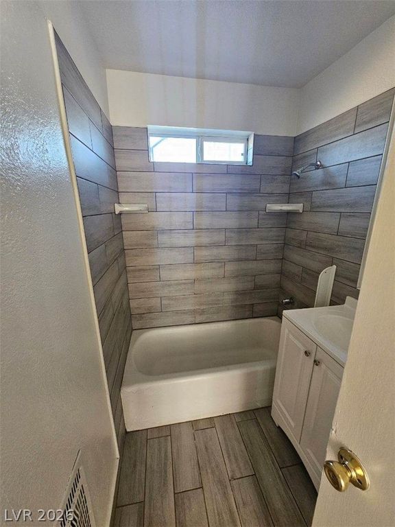 709 North 11th Street, Las Vegas, NV 89101 — photo 2