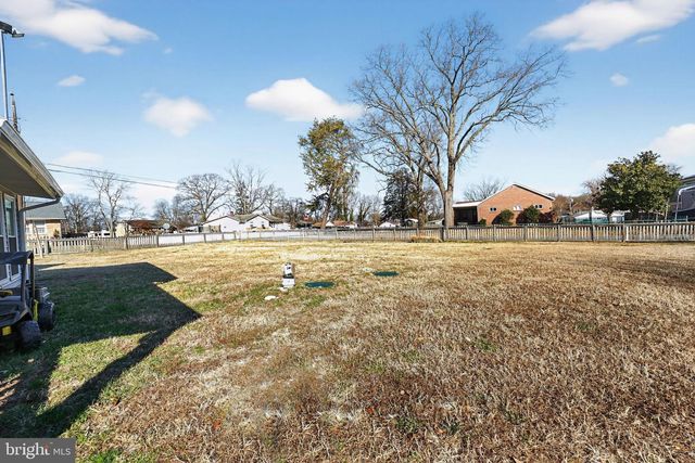 7819 BERTHA RD, Pasadena, MD 21122