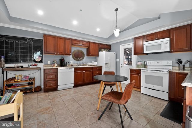 7819 BERTHA RD, Pasadena, MD 21122