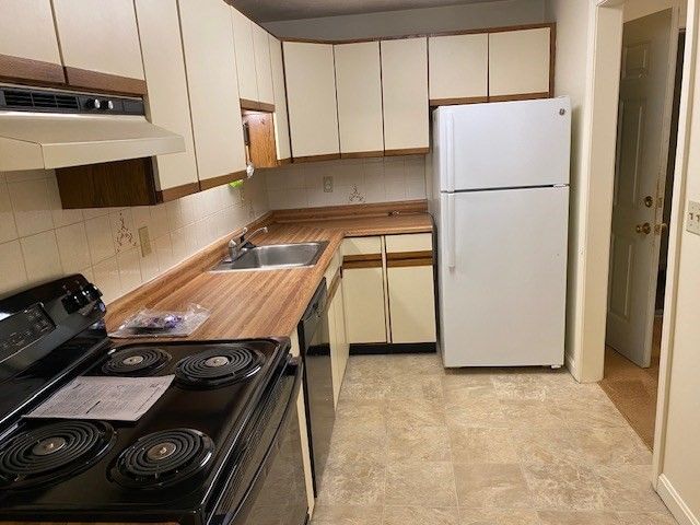 929 Main Street 2, Melrose, MA 02176