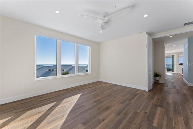 2708 N BEACH ROAD 5, Englewood, FL 34223