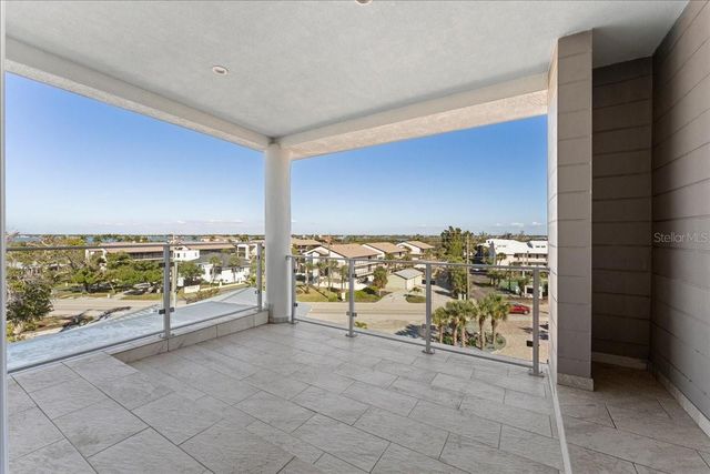 2708 N BEACH ROAD 5, Englewood, FL 34223