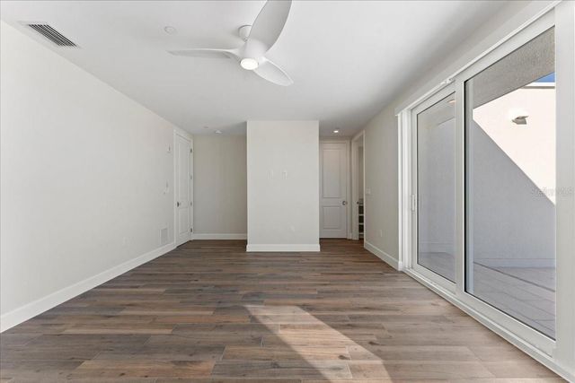 2708 N BEACH ROAD 5, Englewood, FL 34223