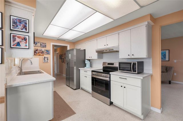 2136 ARKANSAS AVENUE, Englewood, FL 34224