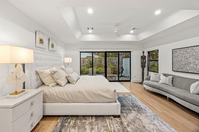 5658 Del Monte Drive, Houston, TX 77056