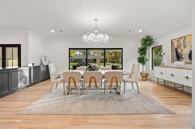 5658 Del Monte Drive, Houston, TX 77056