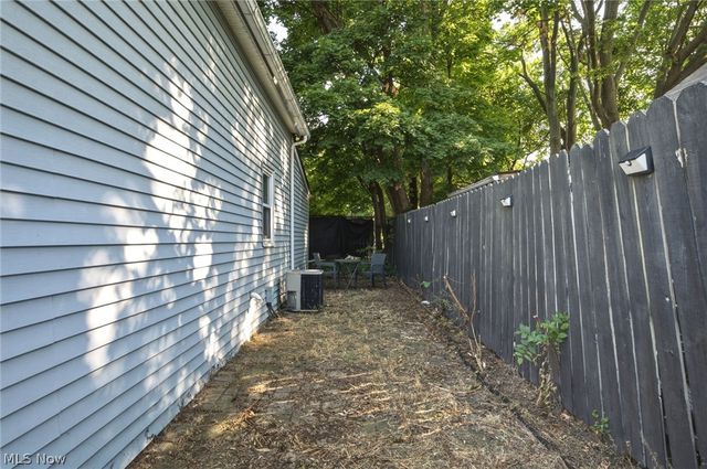 1963 Fulton Place, Cleveland, OH 44113
