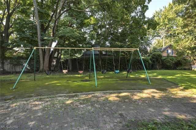 1963 Fulton Place, Cleveland, OH 44113