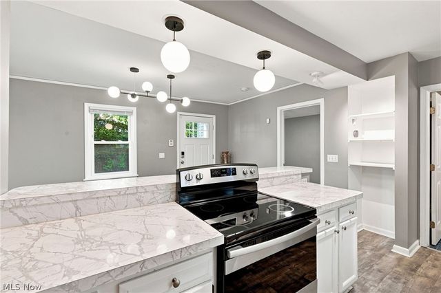 1963 Fulton Place, Cleveland, OH 44113