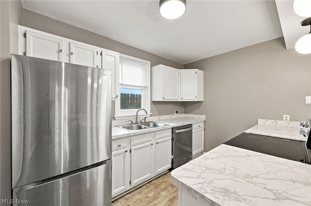 1963 Fulton Place, Cleveland, OH 44113