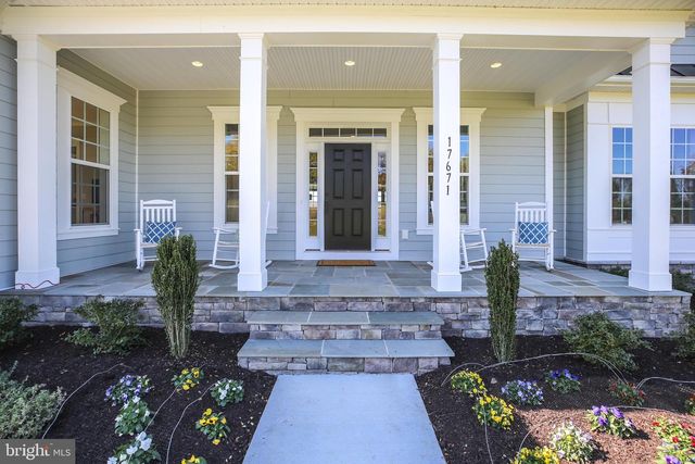 1580 LOUDOUN DR, Haymarket, VA 20169