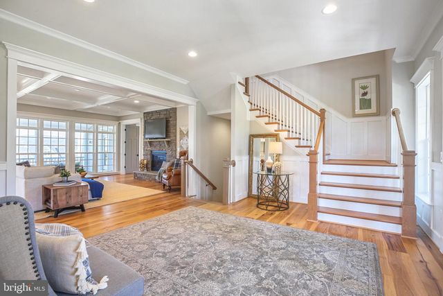 1580 LOUDOUN DR, Haymarket, VA 20169