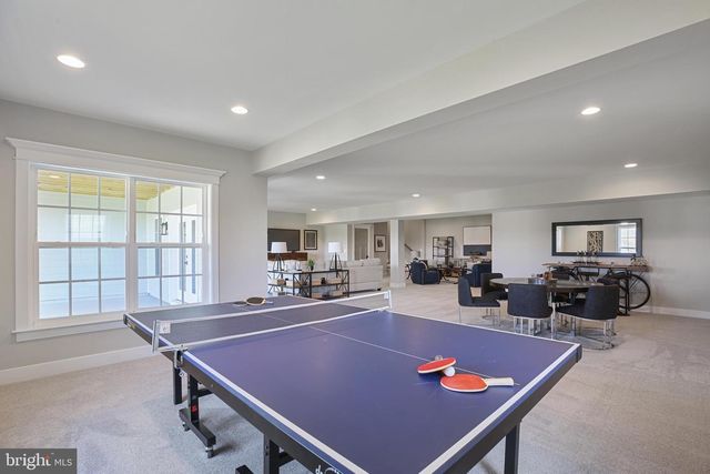 1580 LOUDOUN DR, Haymarket, VA 20169